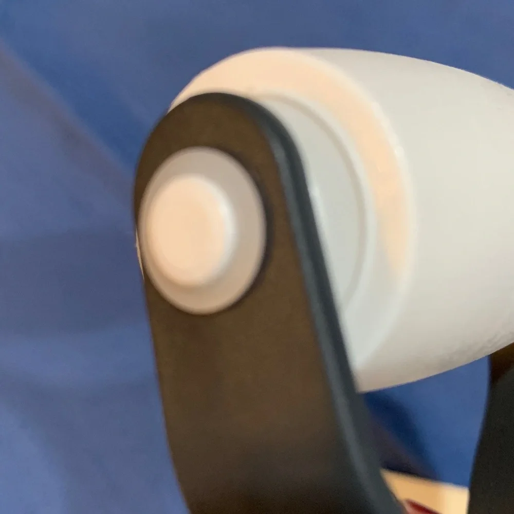 Pampered Chef Baker's Roller with White and Black Design